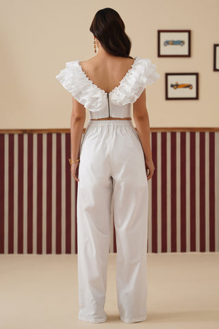 Virelle White Ruffled Set